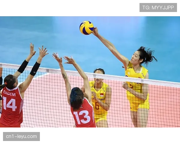 庞峥麟助攻失误比控制出色 新秀控卫决策能力获认可