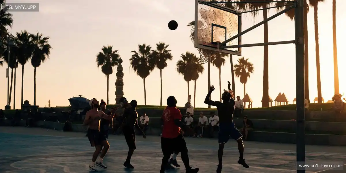 🏀空中暴扣，点燃全场！🔥